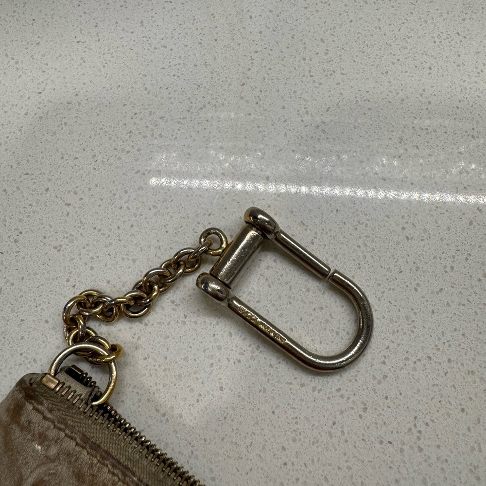 Gucci Cream Leather Key Chain Wallet Card Holder - Picture 4 of 8
